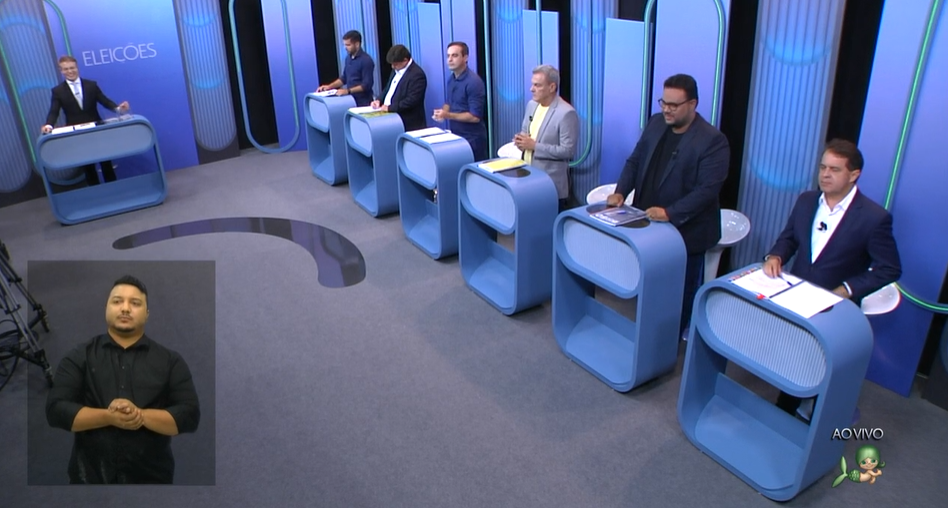 Candidatos à Prefeitura de Fortaleza se enfrentam em último debate antes das eleições municipais